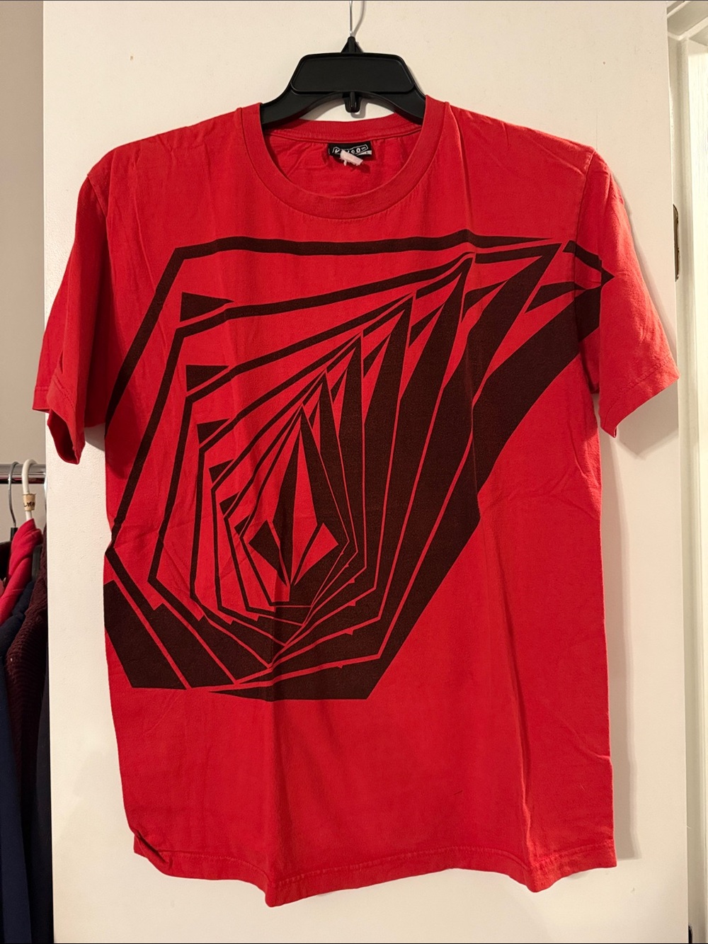 Volcom tshirt